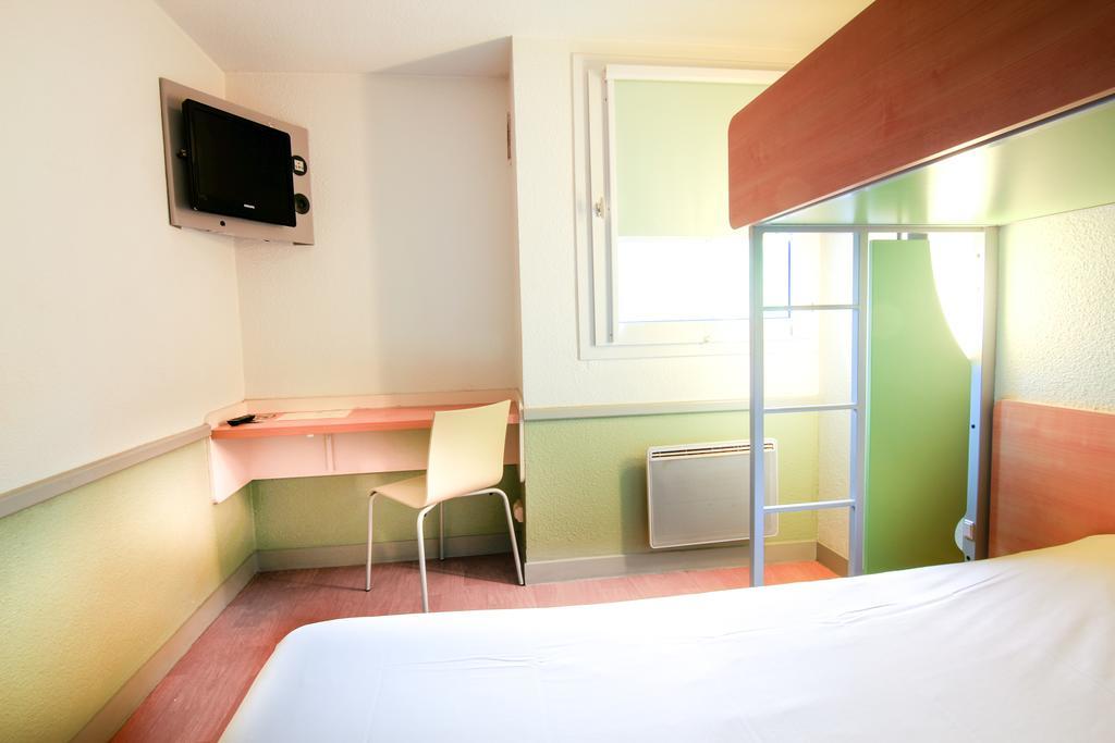Ibis Budget Chateaudun Ngoại thất bức ảnh