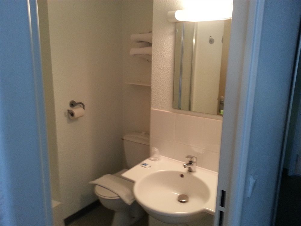 Ibis Budget Chateaudun Ngoại thất bức ảnh
