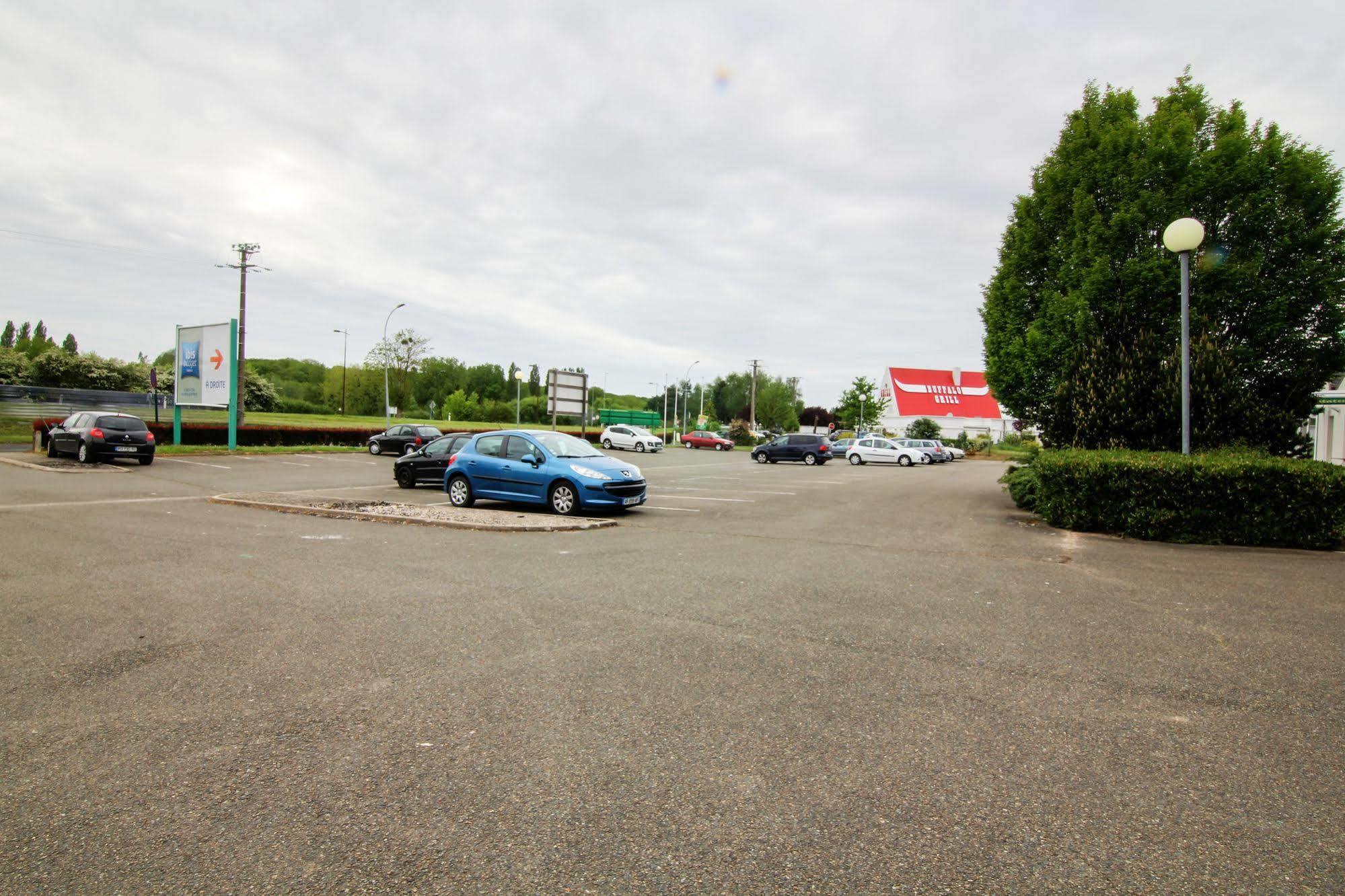 Ibis Budget Chateaudun Ngoại thất bức ảnh