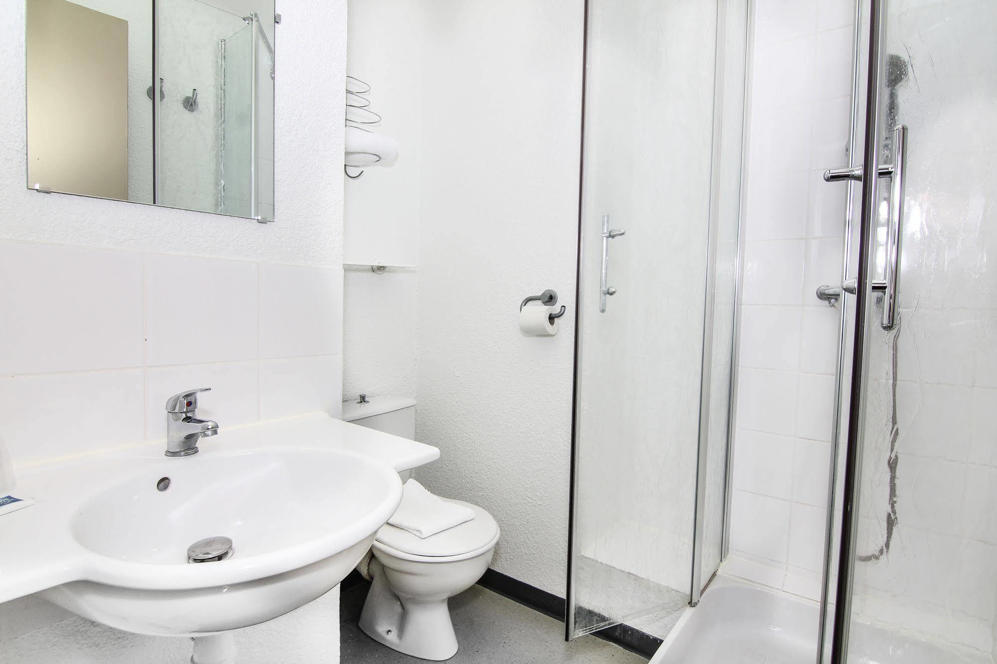 Ibis Budget Chateaudun Ngoại thất bức ảnh