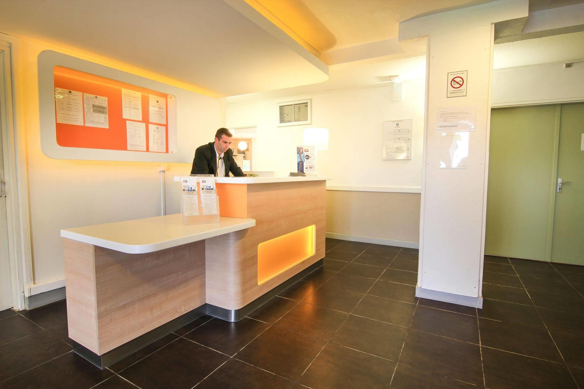 Ibis Budget Chateaudun Ngoại thất bức ảnh